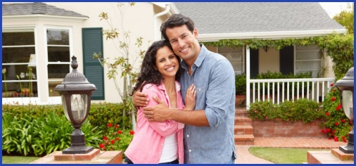 home insurance happy couple graphic